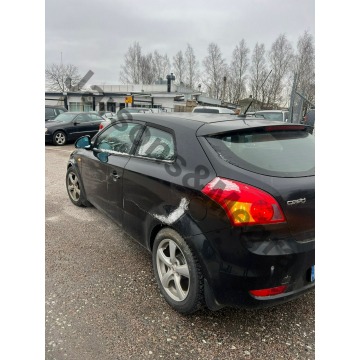 Kia   Hatchback 2008,  2.0 diesel - Na sprzedaż za 9 750,00 zł - Skoczów - zdjęcie 3