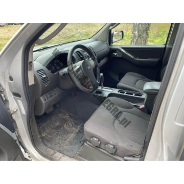 Nissan Navara 2007,  2.5 diesel, automat - Na sprzedaż za 23 625 zł - Skoczów - zdjęcie 8
