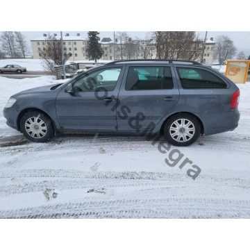 Skoda Octavia 2011,  1.6 diesel - Na sprzedaż za 16 900 zł - Skoczów - zdjęcie 8