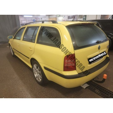 Skoda Octavia 2003,  1.8 benzyna - Na sprzedaż za 12 000 zł - Skoczów - zdjęcie 2