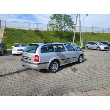 Skoda Octavia 2004,  1.8 benzyna - Na sprzedaż za 15 000 zł - Skoczów - zdjęcie 12