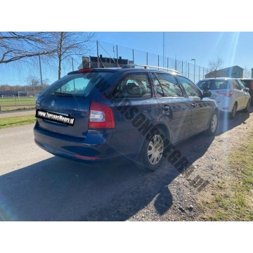 Skoda Octavia 2011,  1.6 diesel - Na sprzedaż za 22 850 zł - Skoczów - zdjęcie 7