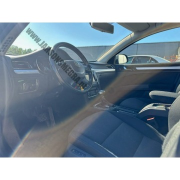 Skoda Superb 2011,  2.0 diesel, automat - Na sprzedaż za 32 300 zł - Skoczów - zdjęcie 4