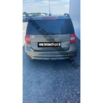 Skoda Yeti  SUV 2015,  2.0 diesel - Na sprzedaż za 30 750 zł - Skoczów - zdjęcie 2