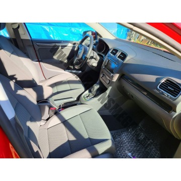 Volkswagen Golf  Hatchback 2012,  1.6 diesel - Na sprzedaż za 20 800 zł - Skoczów - zdjęcie 8