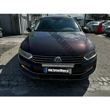 Volkswagen Passat - 2015