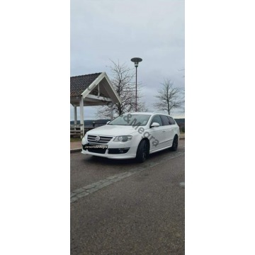 Volkswagen Passat - 2010