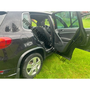 Volkswagen Tiguan  SUV 2014,  2.0 diesel, automat - Na sprzedaż za 38 250 zł - Skoczów - zdjęcie 6
