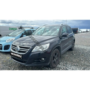 Volkswagen Tiguan - 2010