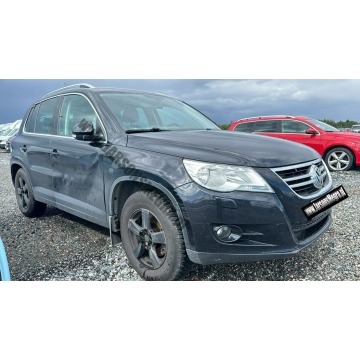 Volkswagen Tiguan  SUV 2010,  2.0 diesel - Na sprzedaż za 19 300 zł - Skoczów - zdjęcie 3