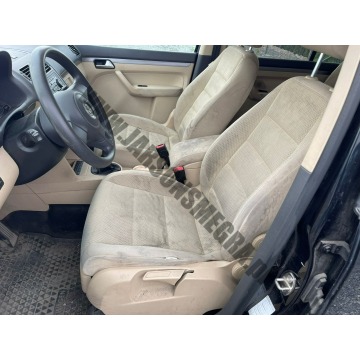 Volkswagen Touran  Minivan/Van 2011,  1.6 diesel - Na sprzedaż za 18 300 zł - Skoczów - zdjęcie 9