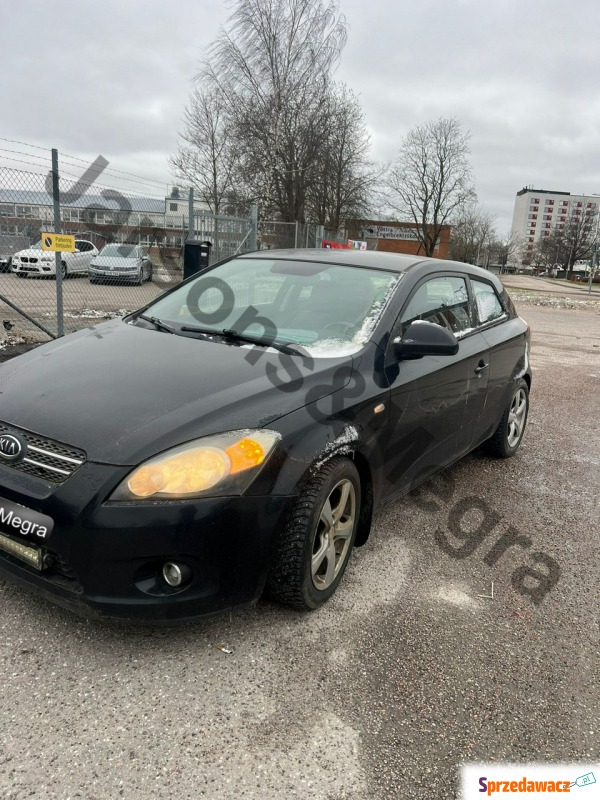 Kia   Hatchback 2008,  2.0 diesel - Na sprzedaż za 9 750,00 zł - Skoczów