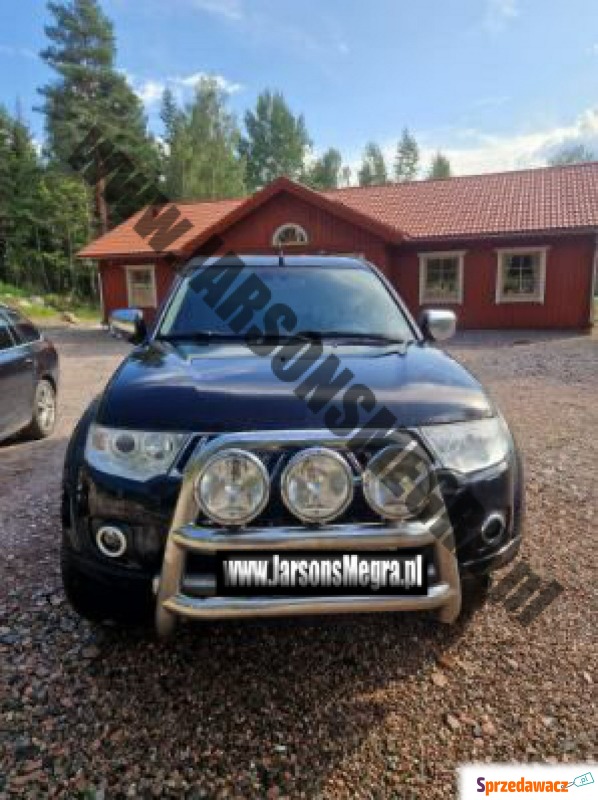 Mitsubishi L200  SUV 2011,  2.5 diesel, automat - Na sprzedaż za 31 500 zł - Skoczów