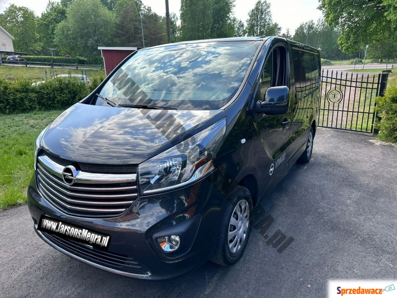 Opel Vivaro  Bus 2019,  1.6 diesel - Na sprzedaż za 46 800 zł - Skoczów
