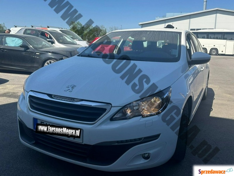 Peugeot 308 2015,  1.2 benzyna - Na sprzedaż za 27 650 zł - Skoczów