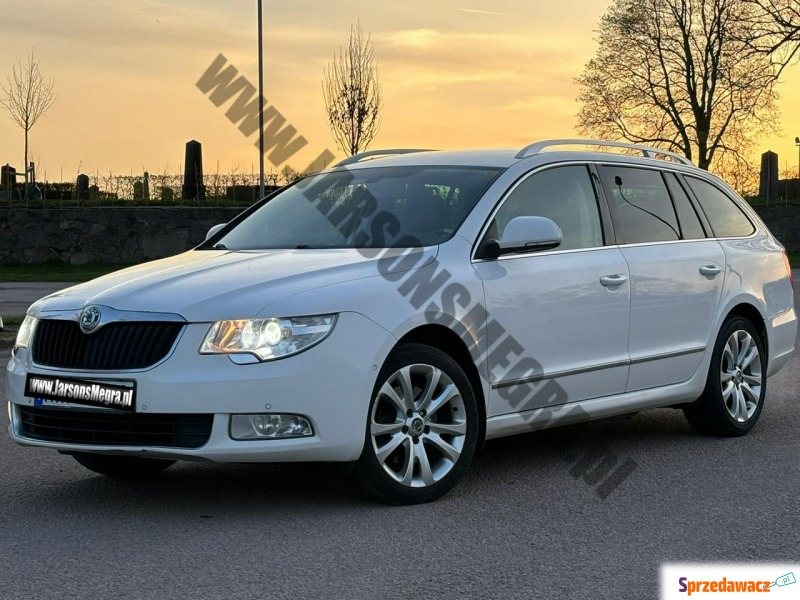 Skoda Superb 2010,  2.0 diesel - Na sprzedaż za 21 000 zł - Skoczów