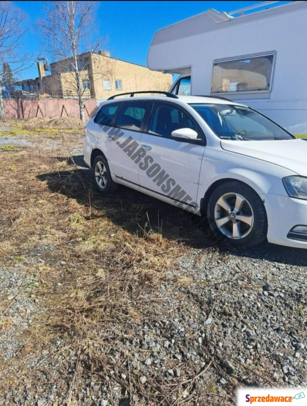 Volkswagen Passat 2012,  2.0 diesel - Na sprzedaż za 18 400 zł - Skoczów