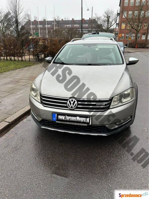 Volkswagen Passat 2012,  2.0 diesel, automat - Na sprzedaż za 29 450 zł - Skoczów