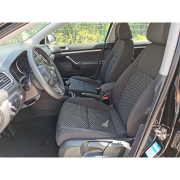 Volkswagen Golf 2011,  1.6 diesel - Na sprzedaż za 19 900 zł - Strzegom - zdjęcie 7