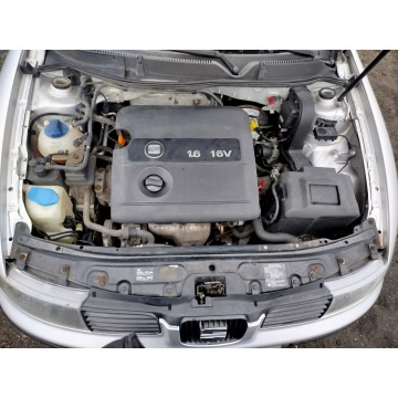 Seat Leon  Hatchback 2005,  1.6 benzyna+LPG - Na sprzedaż za 2 500,00 zł - Toruń - zdjęcie 8