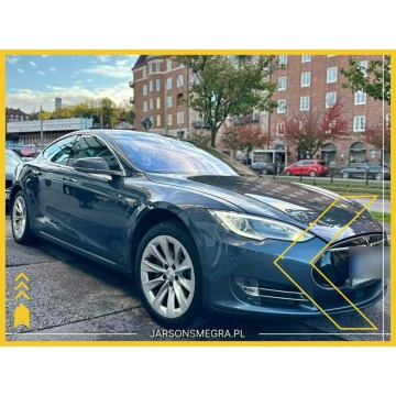 Tesla Model S - 85