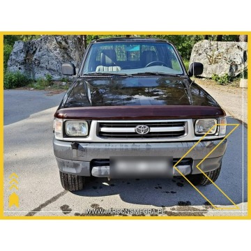 Toyota Hilux - Extra Cab 2.4 4WD Manual