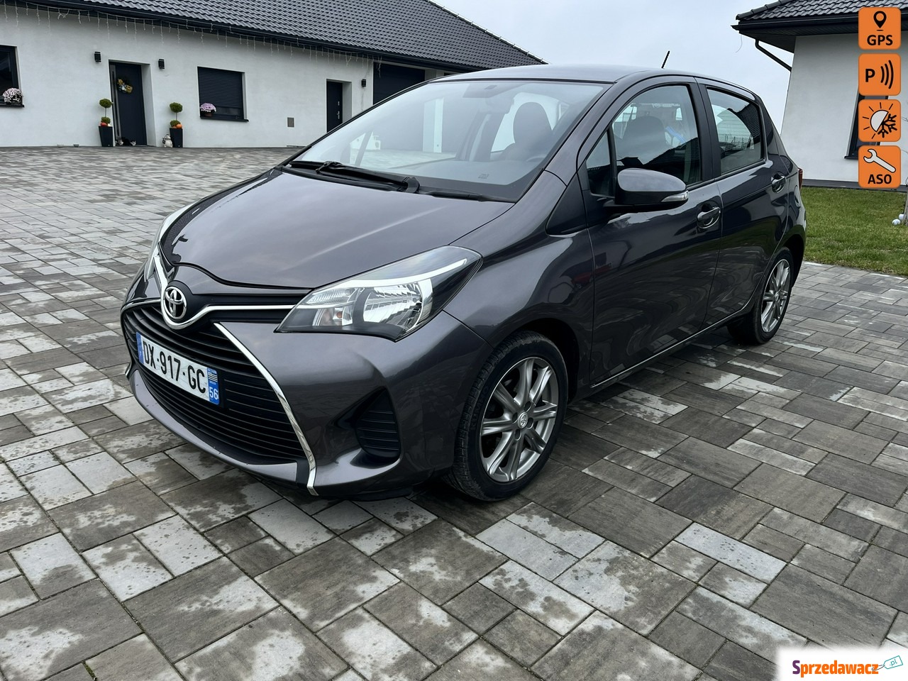 Toyota Yaris 2015