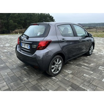 Toyota Yaris 2015,  1.0 benzyna - Na sprzedaż za 35 900 zł - Turek - zdjęcie 5