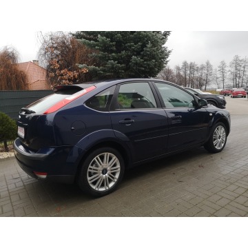 Ford Focus 2005,  2.0 benzyna - Na sprzedaż za 9 900,00 zł - Strzegom - zdjęcie 5