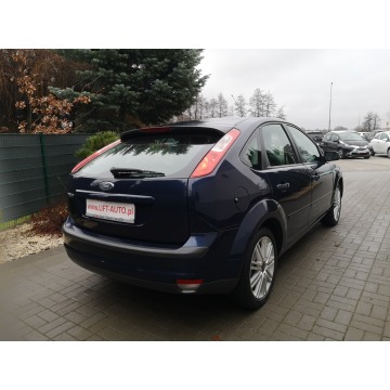 Ford Focus 2005,  2.0 benzyna - Na sprzedaż za 9 900,00 zł - Strzegom - zdjęcie 6