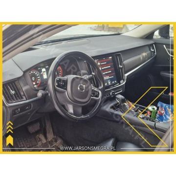 Volvo   SUV 2018,  2.0 diesel, automat - Na sprzedaż za 56 420 zł - Skoczów - zdjęcie 8