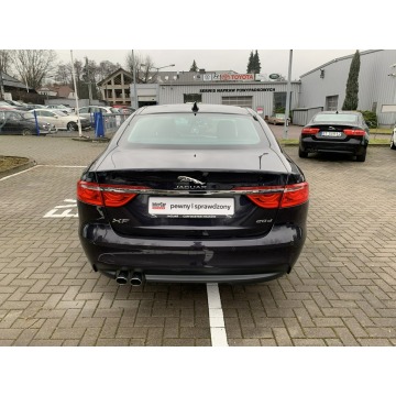 Jaguar XF  Sedan/Limuzyna 2015,  2.0 diesel, automat - Na sprzedaż za 69 900 zł - Kraków - zdjęcie 7