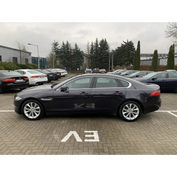 Jaguar XF  Sedan/Limuzyna 2015,  2.0 diesel, automat - Na sprzedaż za 69 900 zł - Kraków - zdjęcie 5