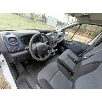 Opel Vivaro 2018,  1.6 diesel - Na sprzedaż za 22 999 zł - Pleszew - zdjęcie 11