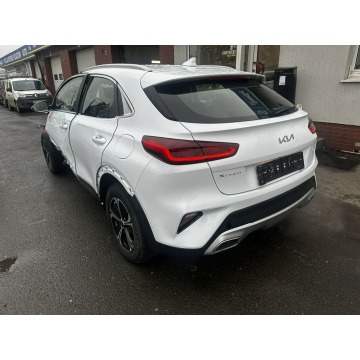 Kia XCeed  Hatchback 2022,  1.6 hybryda, automat - Na sprzedaż za 47 000 zł - Syców - zdjęcie 3