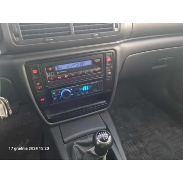 Volkswagen Passat 2004,  1.9 diesel - Na sprzedaż za 4 500,00 zł - Grajewo - zdjęcie 9