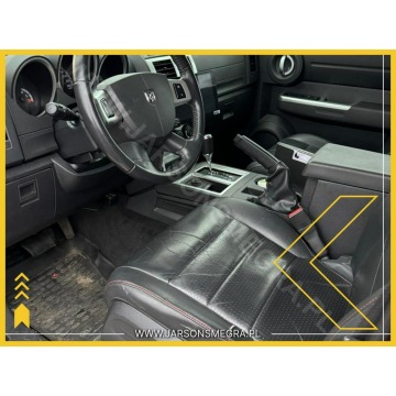 Dodge Nitro  SUV 2008,  4.0 benzyna, automat - Na sprzedaż za 153 510 zł - Skoczów - zdjęcie 8