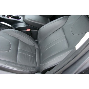 Ford Kuga  SUV 2014,  2.0 diesel, automat - Na sprzedaż za 39 900 zł - Piła - zdjęcie 7