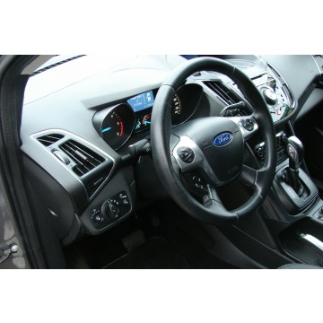 Ford Kuga  SUV 2014,  2.0 diesel, automat - Na sprzedaż za 39 900 zł - Piła - zdjęcie 6