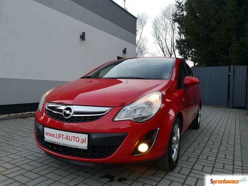 Opel Corsa 2012,  1.2 benzyna - Na sprzedaż za 19 900 zł - Strzegom