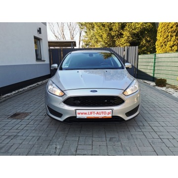 Ford Focus 2016,  1.6 diesel - Na sprzedaż za 29 900 zł - Strzegom - zdjęcie 2