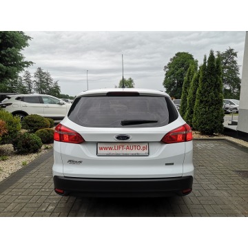 Ford Focus 2017,  1.0 benzyna - Na sprzedaż za 29 900 zł - Strzegom - zdjęcie 7