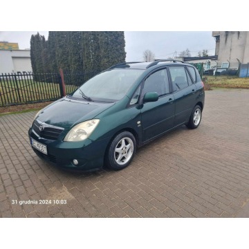 Toyota Corolla Verso - długie opłaty 2002r