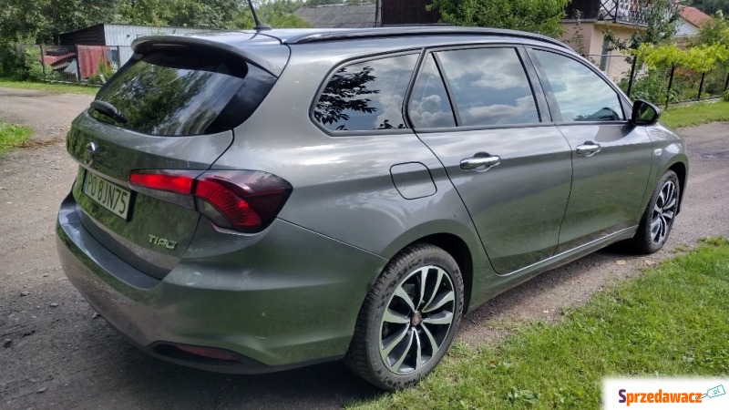 Fiat Tipo  Kombi 2018,  1.4 benzyna - Na sprzedaż za 36 000 zł - Łęczna