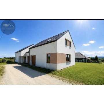 Sprzedam dom Świdnica -  bliźniak jednopiętrowy,  pow.  215 m2,  działka:   1400 m2 - zdjęcie 4