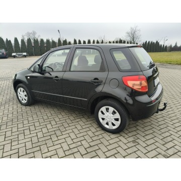 Suzuki SX4  Hatchback 2006,  1.5 benzyna - Na sprzedaż za 8 900,00 zł - Kutno - zdjęcie 10