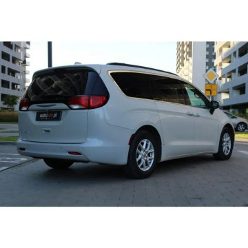 Chrysler Pacifica  Minivan/Van 2019,  3.6 benzyna, automat - Na sprzedaż za 90 000 zł - Warszawa - zdjęcie 4