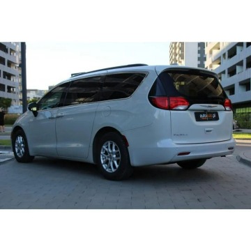 Chrysler Pacifica  Minivan/Van 2019,  3.6 benzyna, automat - Na sprzedaż za 90 000 zł - Warszawa - zdjęcie 3
