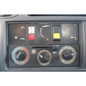 Nissan  2016,  2.5 diesel - Na sprzedaż za 223 860 zł - Warszawa - zdjęcie 6