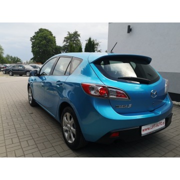 Mazda 3 2009,  1.6 benzyna - Na sprzedaż za 22 900 zł - Strzegom - zdjęcie 8